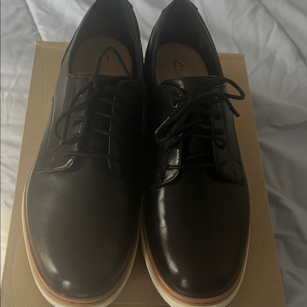 Clarks Black Leather Platform Lace-Up Sneakers